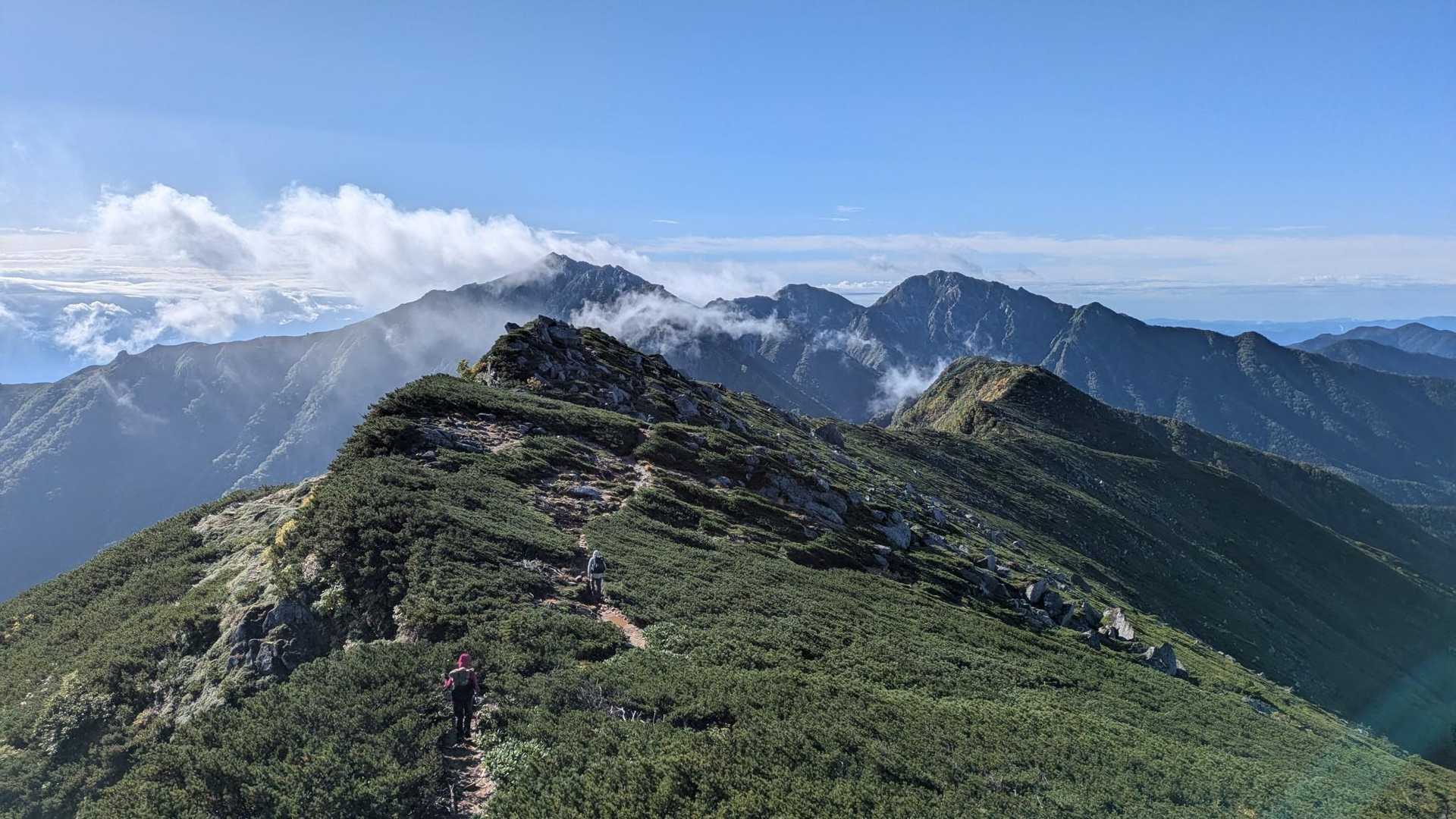 南駒ヶ岳も行かねば