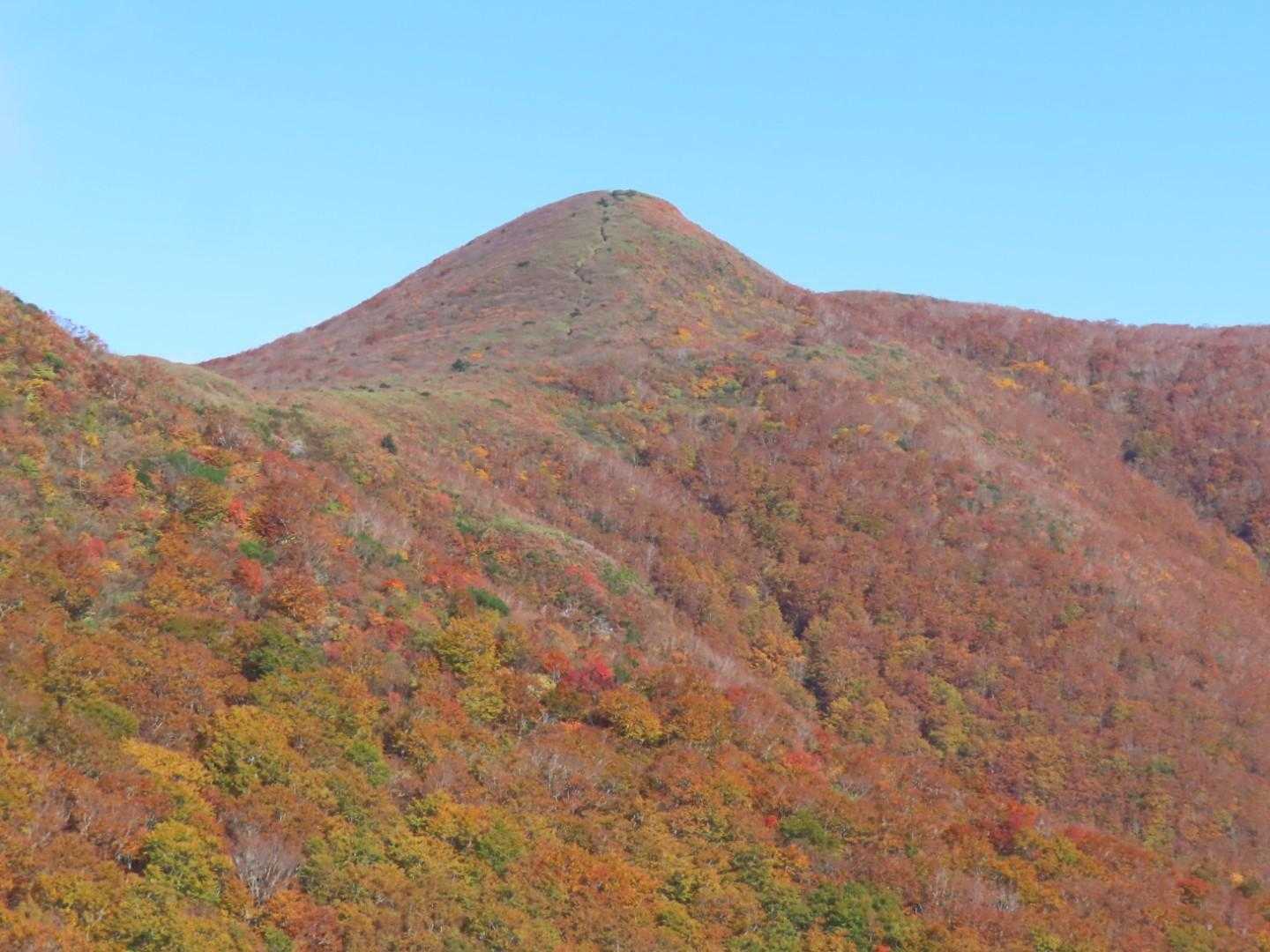 山形神室岳アップで🍁