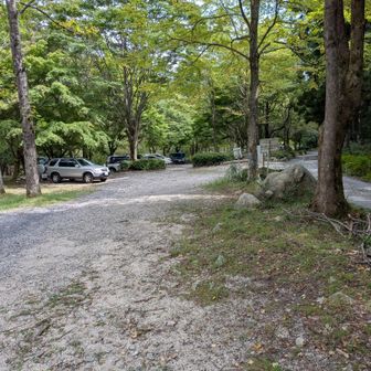 駐車場着台数も30近くいけそう。トイレもあり