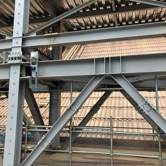 根本中堂は改装中で外観を見ることはできませんが改装工事の様子を見学することができます