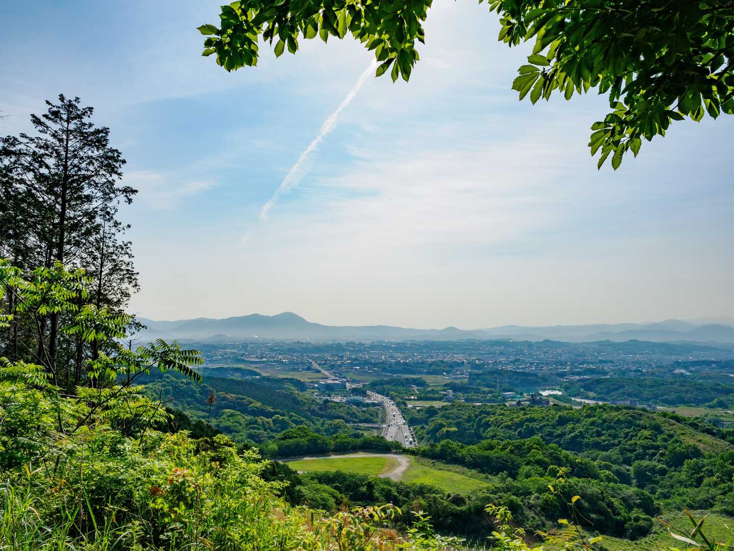 踏み跡をたどって歩いてるといつの間にかコースを外れてビューポイントへ
