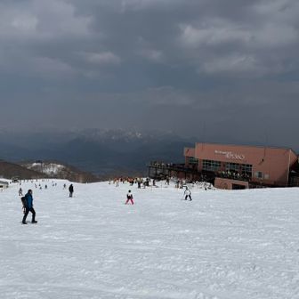 核心部：スキー場縦断