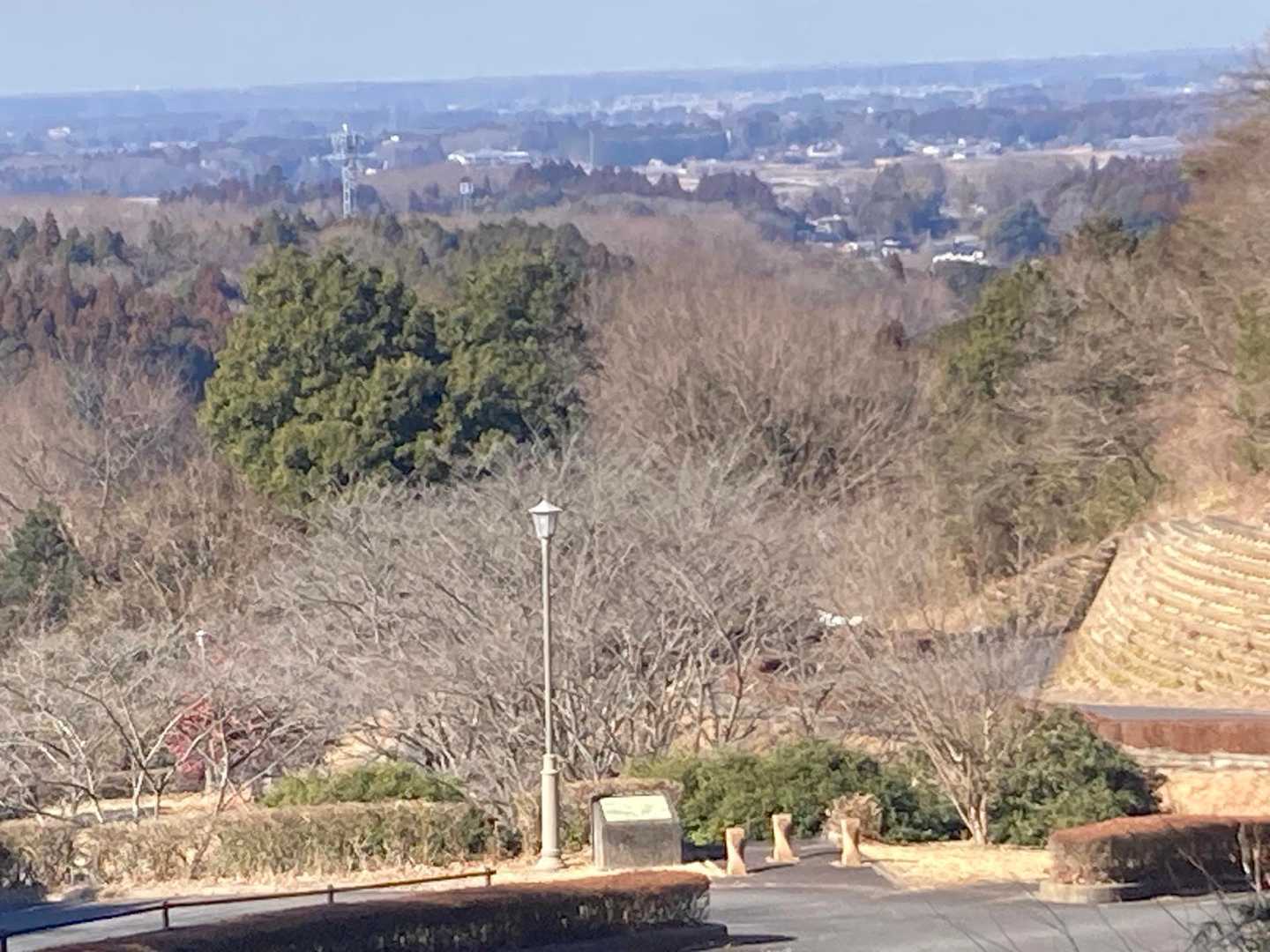 下山しました。左下🅿️近くの吊り橋から。
ここが一番眺望良かったです（笑）