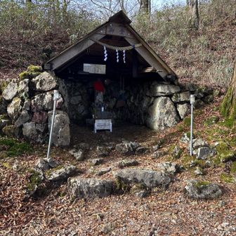 地蔵峠のお地蔵さん
うっかりすると見逃します