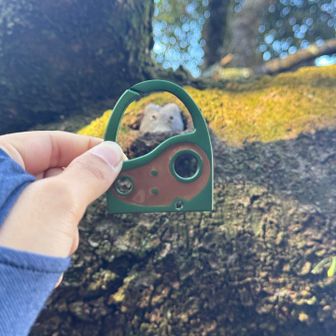 ザックにつけてたロボット兵のカラビナと共に📷