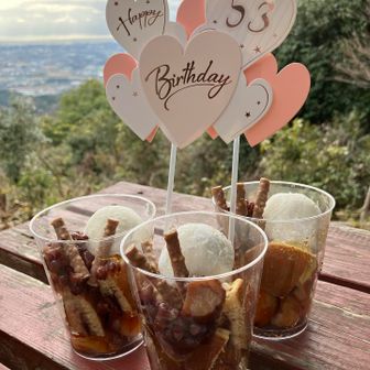 団子、どら焼き、栗きんとん大福？の和パフェ！