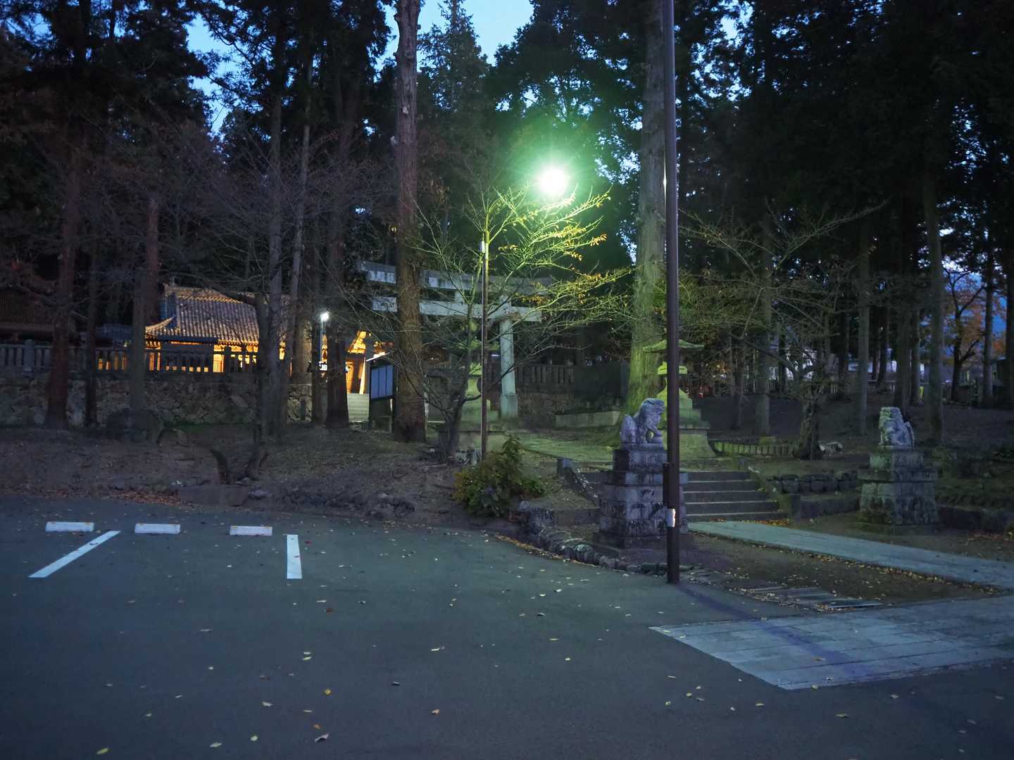 葛尾山-五里ヶ峯-天狗山-北山-長生山-宮坂峠-有明山 縦走コースの写真