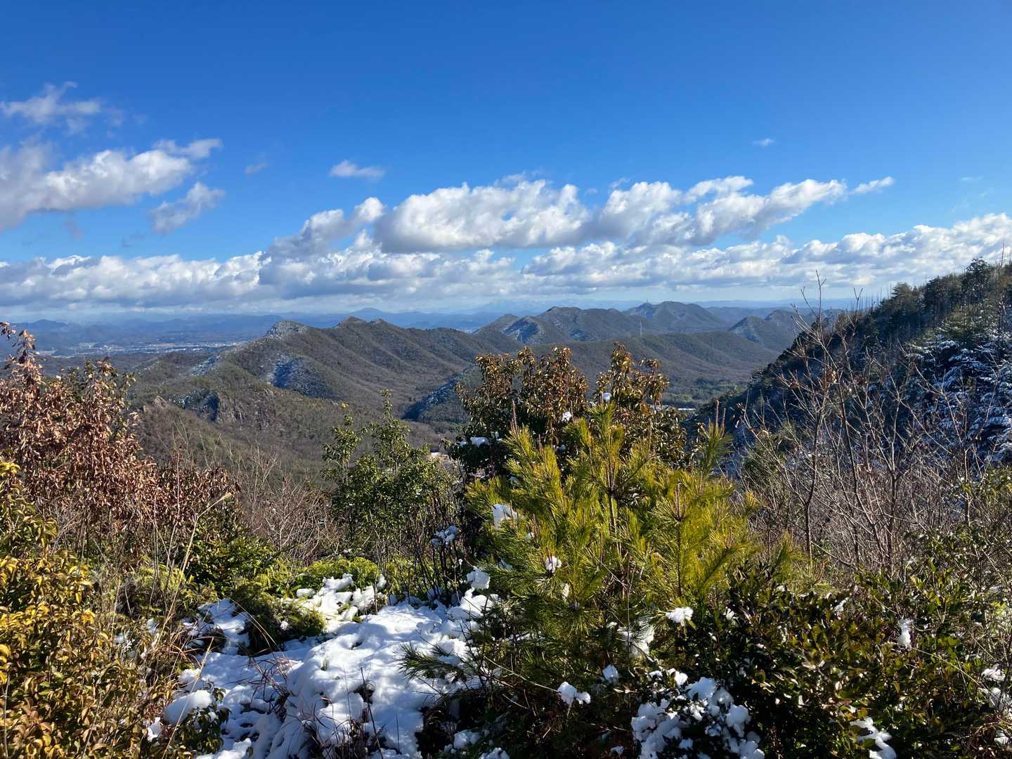 伊吹の滝登山口-岩滝白山-各務原権現山 周回コースの写真