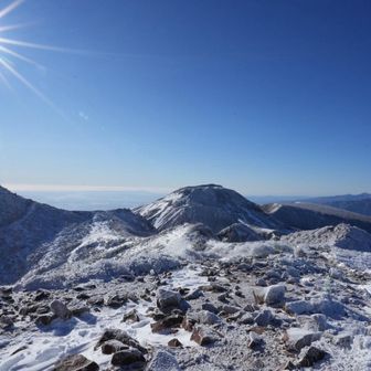 朝日岳や茶臼岳がスッキリ