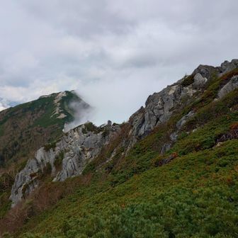 まだ燕山荘が見えない🙄