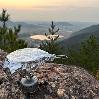 グツグツジュージュー
グツグツジュージュー
グツグツジュージュージュー