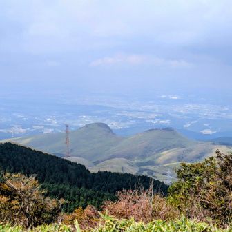 一ノ峯、ニノ峯が眼下に