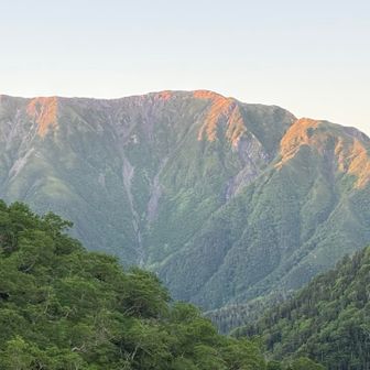 今日は快晴
あそこに登ります