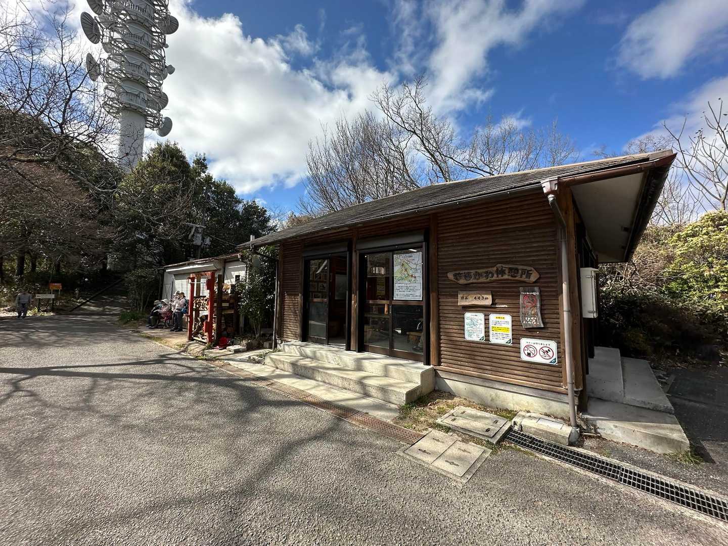なるかわ休憩所
トイレ🚻もあります！