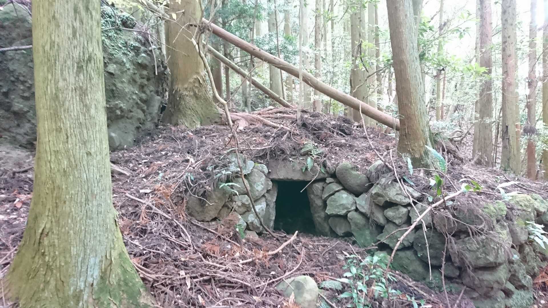 炭焼き釜