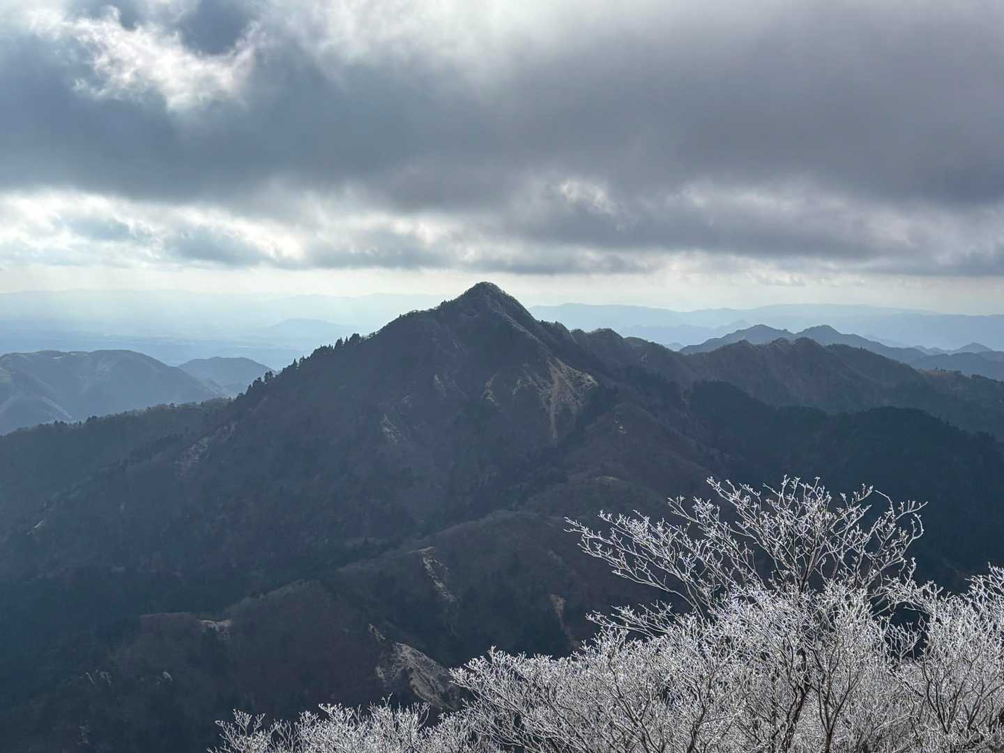 カッコ良きお山だねええ