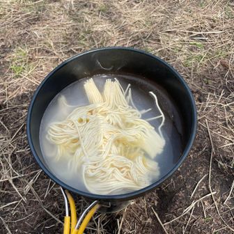 水に浸して持ってきたパスタを