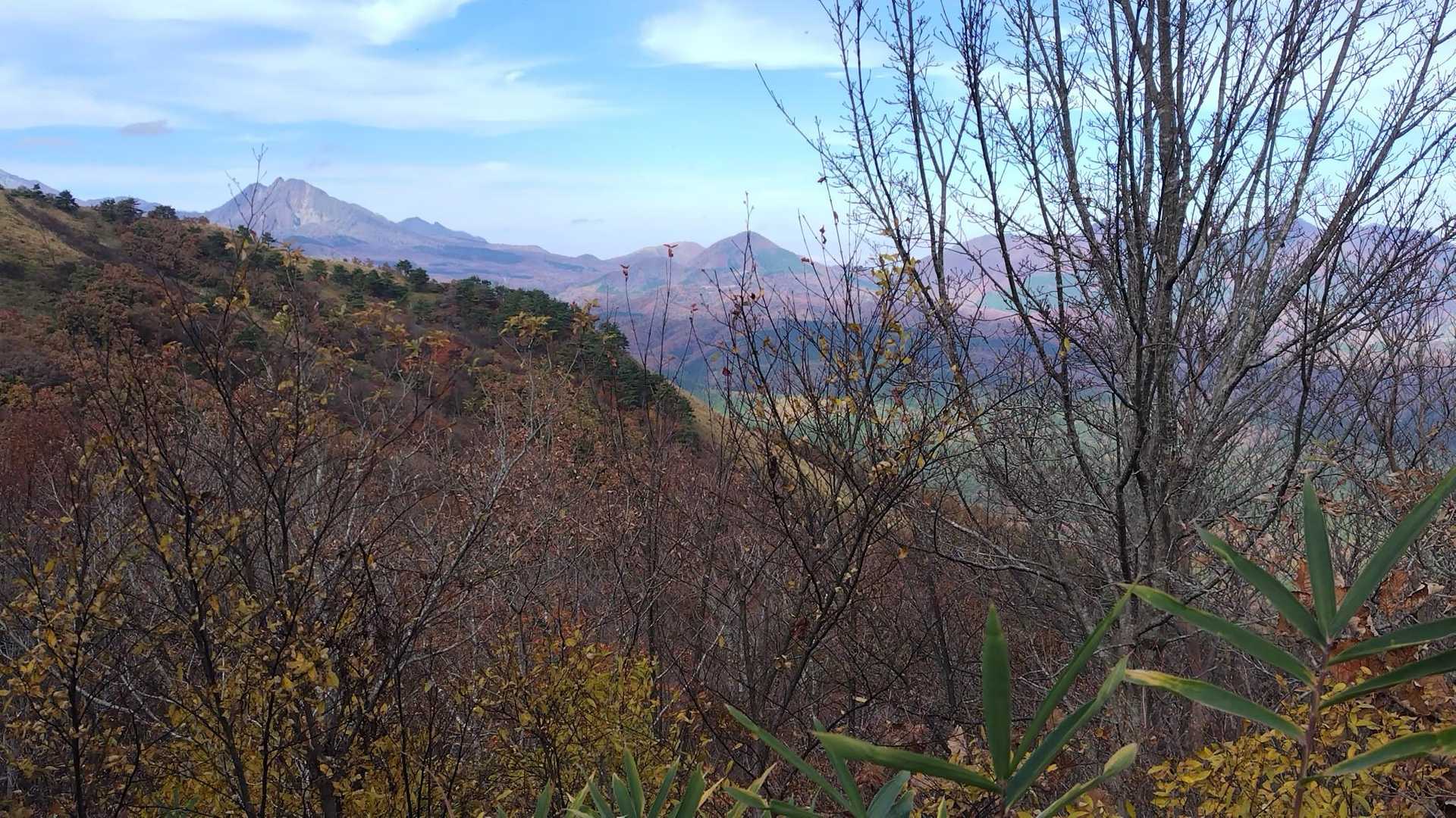 烏ヶ山も見えてきた👀