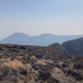 こちらは、ひなもり岳と丸山