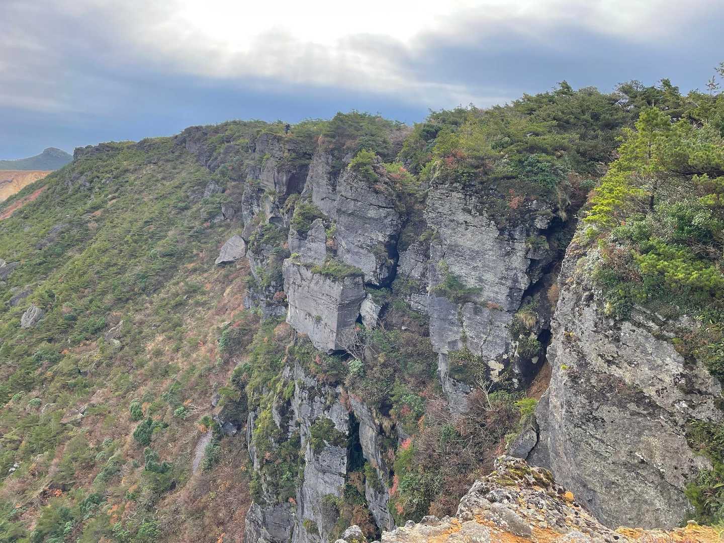 沼尻登山口-041_湯の花採取場 周回コースの写真