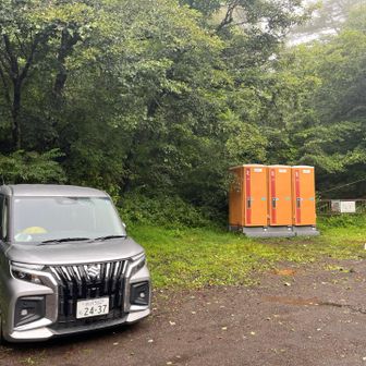 馬返しにトイレが3基
きれいに管理してくださっています。ありがたい。