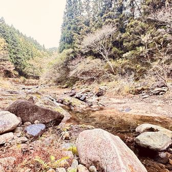 小さな渡渉あり！