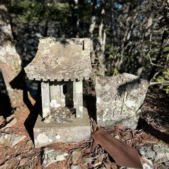 前御座山　山神社🙏