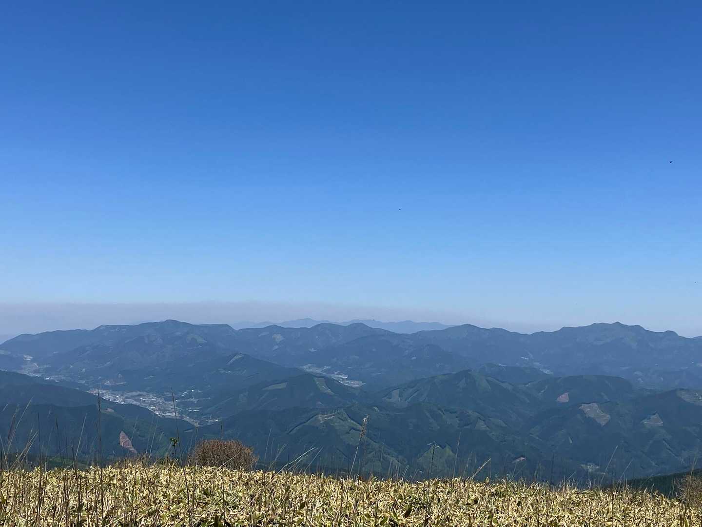 皿ヶ嶺方面かな？と思ってます