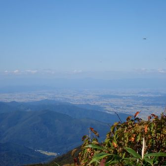 横手盆地南部がクッキリ見える良い天気