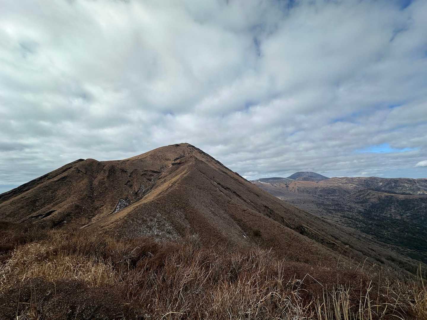 だいぶ疲れてきたけどラスボスの高千穂峰へ