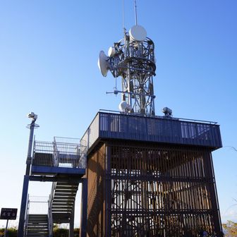 展望台登るぞ！景色見たい！！