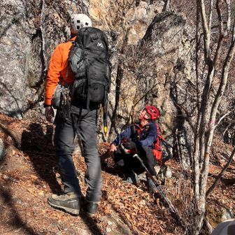 ベテランのお二人は、岩を目の前にするとまずは登れる？かどうか？の思考になるようです。今回も大変お世話になりました。