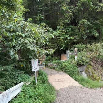 登山口です