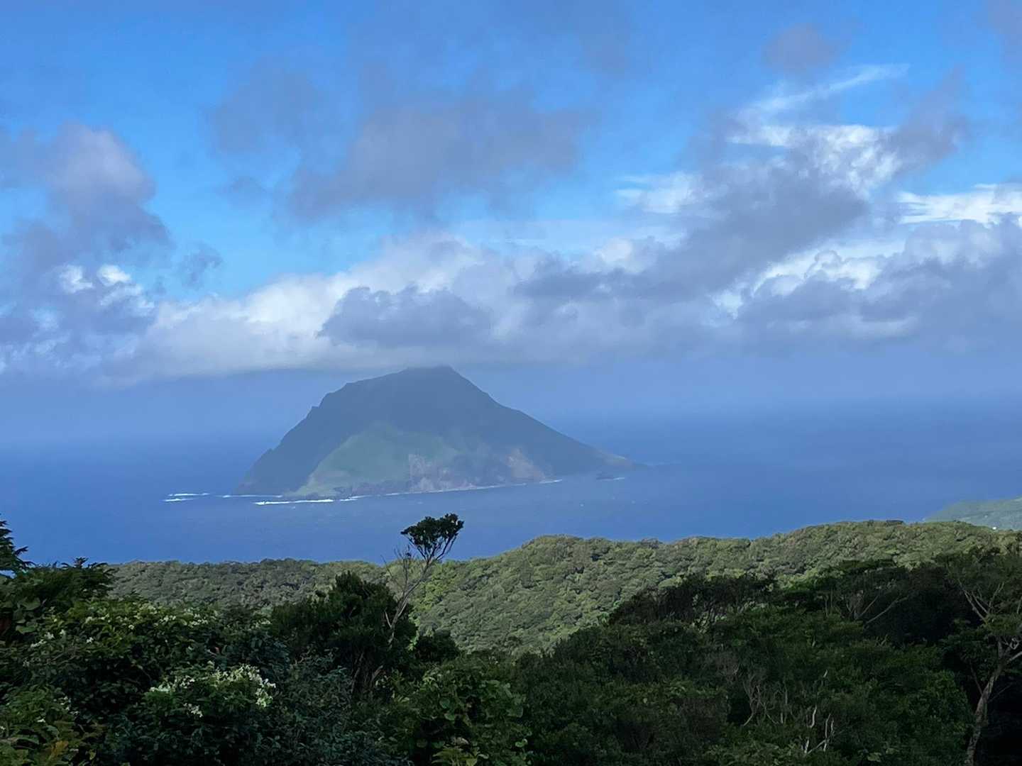 八丈小島