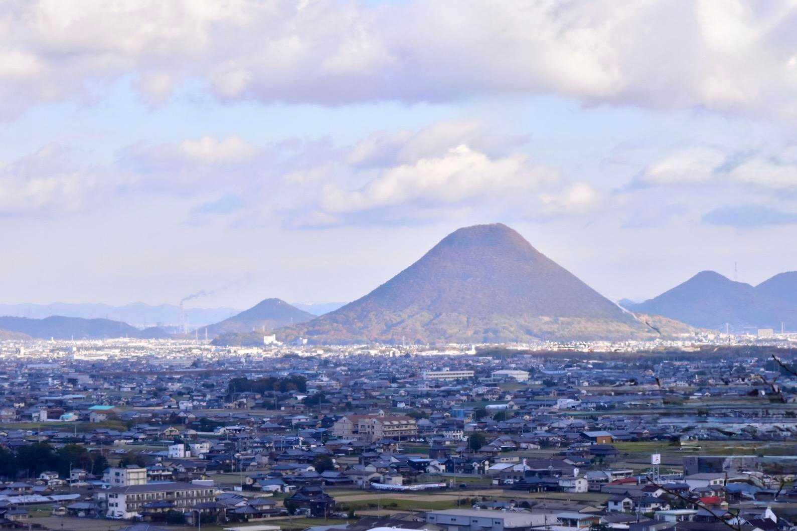 讃岐富士🗻