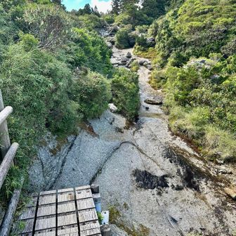 天気は良いですが登山道はびしゃびしゃだったり．．．💦