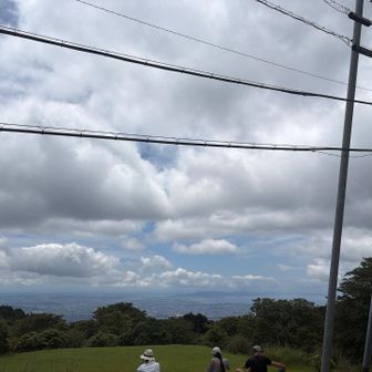 久しぶりに景色が見えた山頂