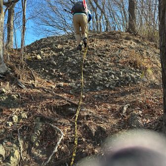 ロープ場多数。