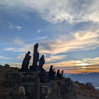 石像（下り時）