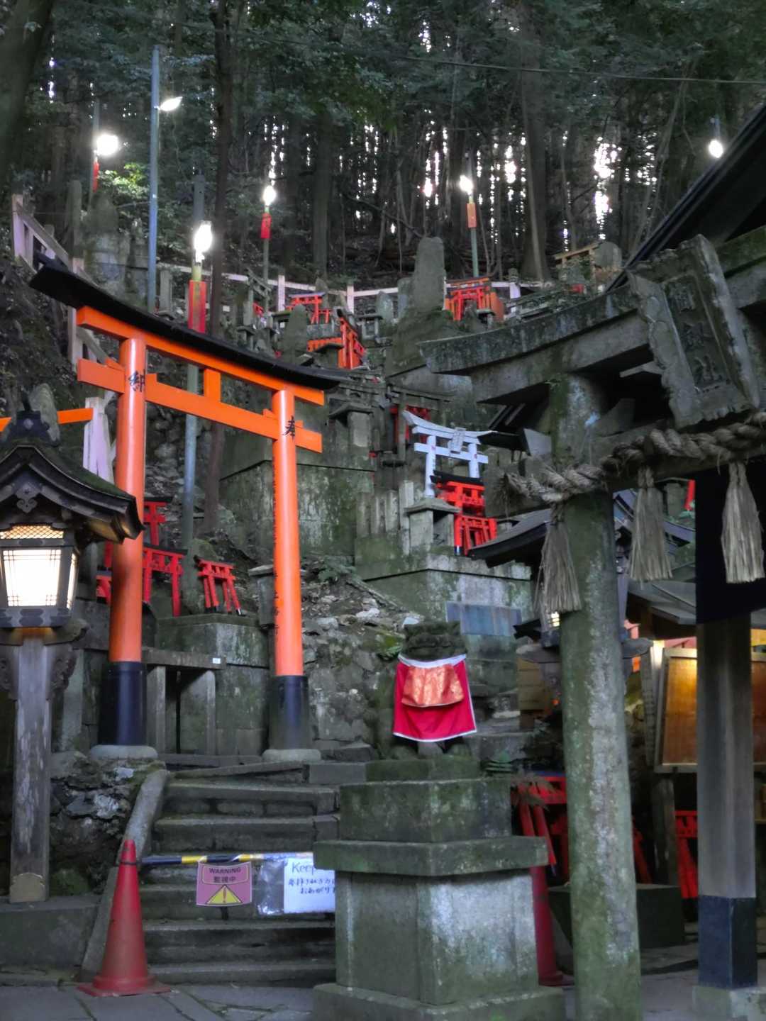 伏見稲荷大社-熊鷹社-稲荷山 周回コースの写真