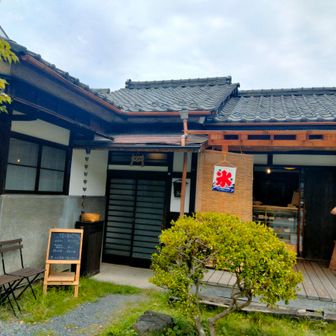 店構えもよきね
