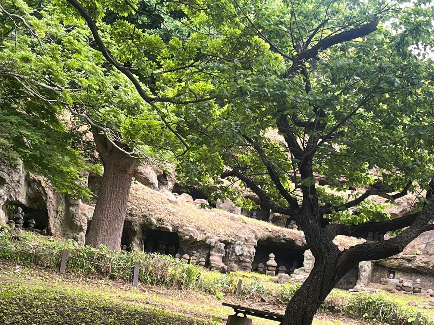 まんだら堂やぐら群