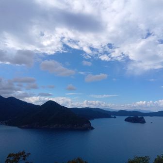 青い海と空