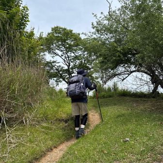 もう少しで剣尾山の山頂です🎶