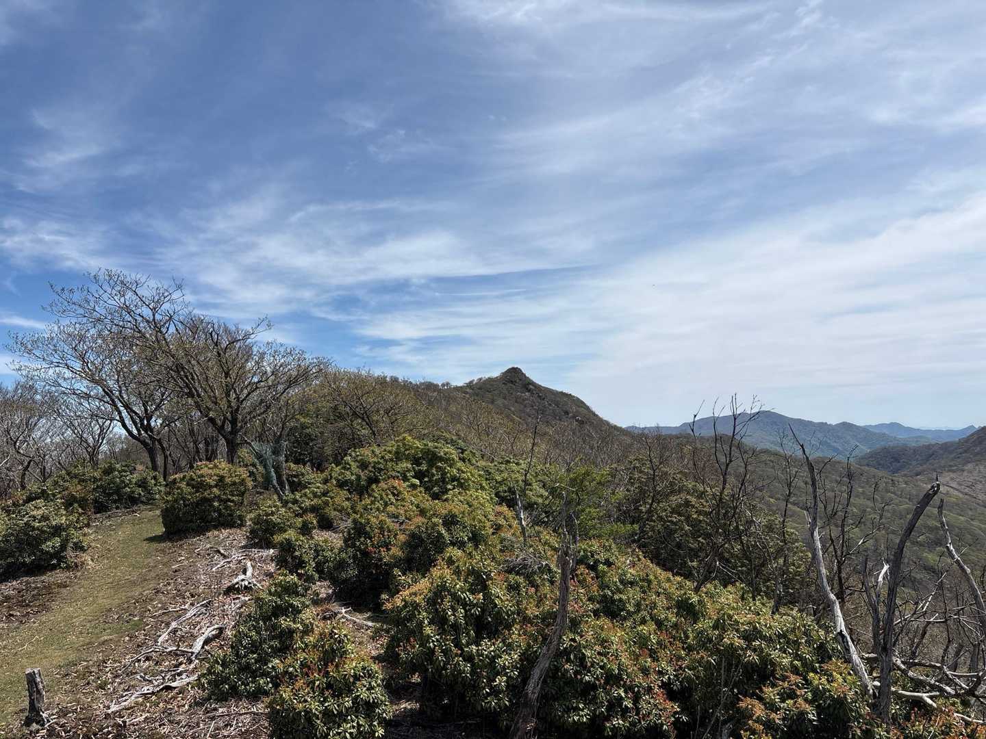あの尖った所が今日の目的地⛰️