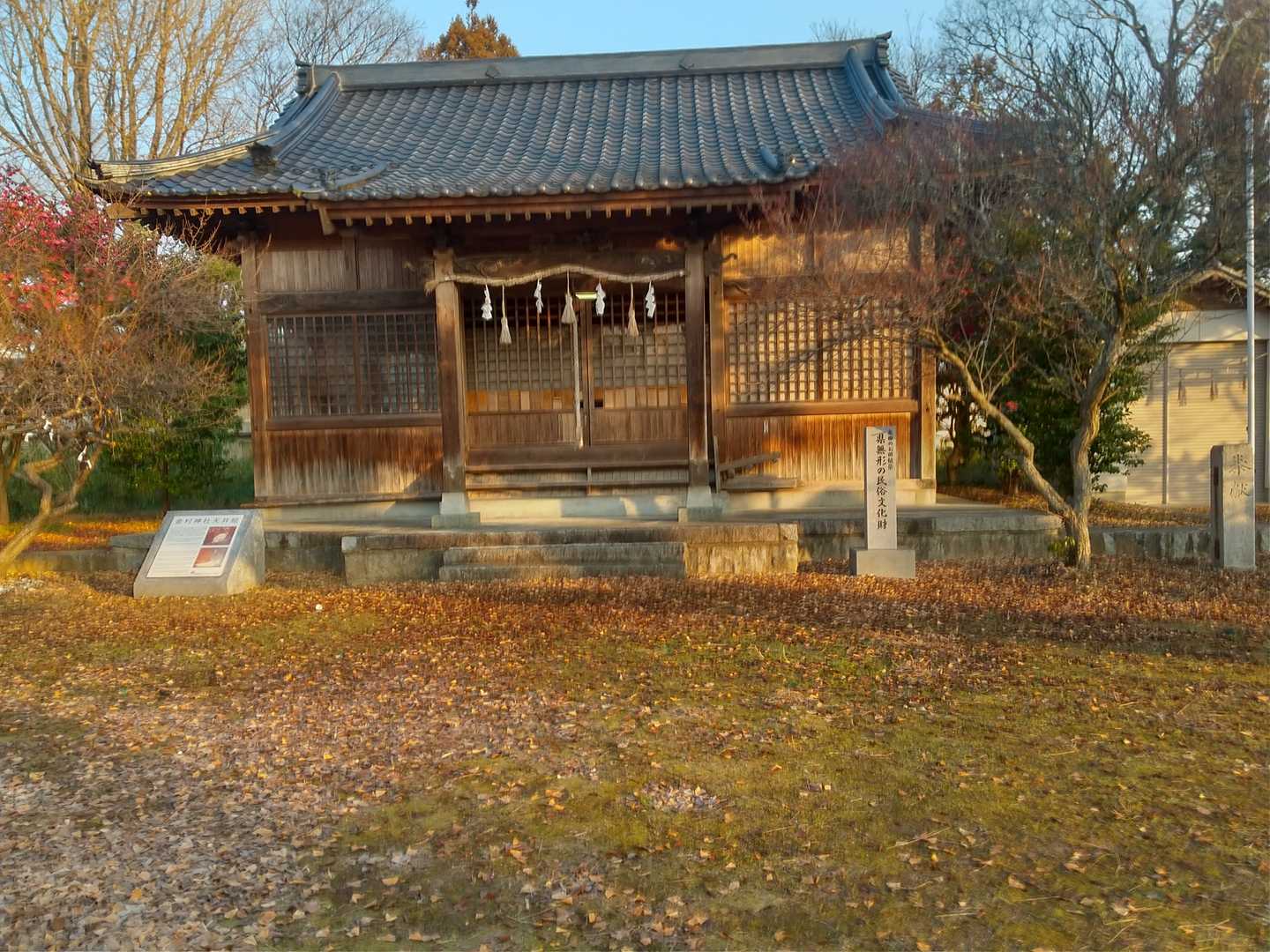 金村神社本殿