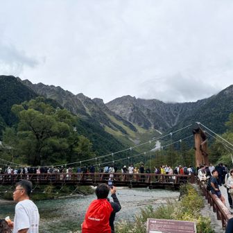 凄い観光客。外国人だらけ。