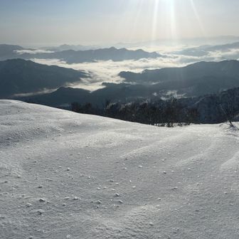 菱から、雲海が見渡せる