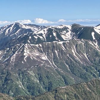 左手奥は黒部五郎岳、カールがはっきり