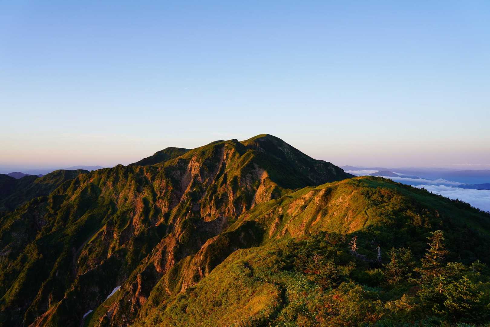モルゲン大屏風～御舎利山